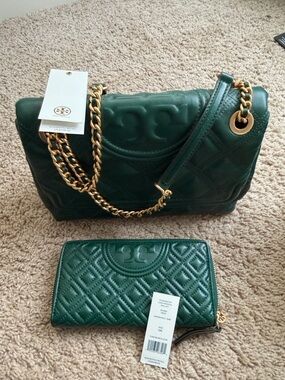 Tory Burch Green Quilted Leather Shoulder Bag with Matching Wallet